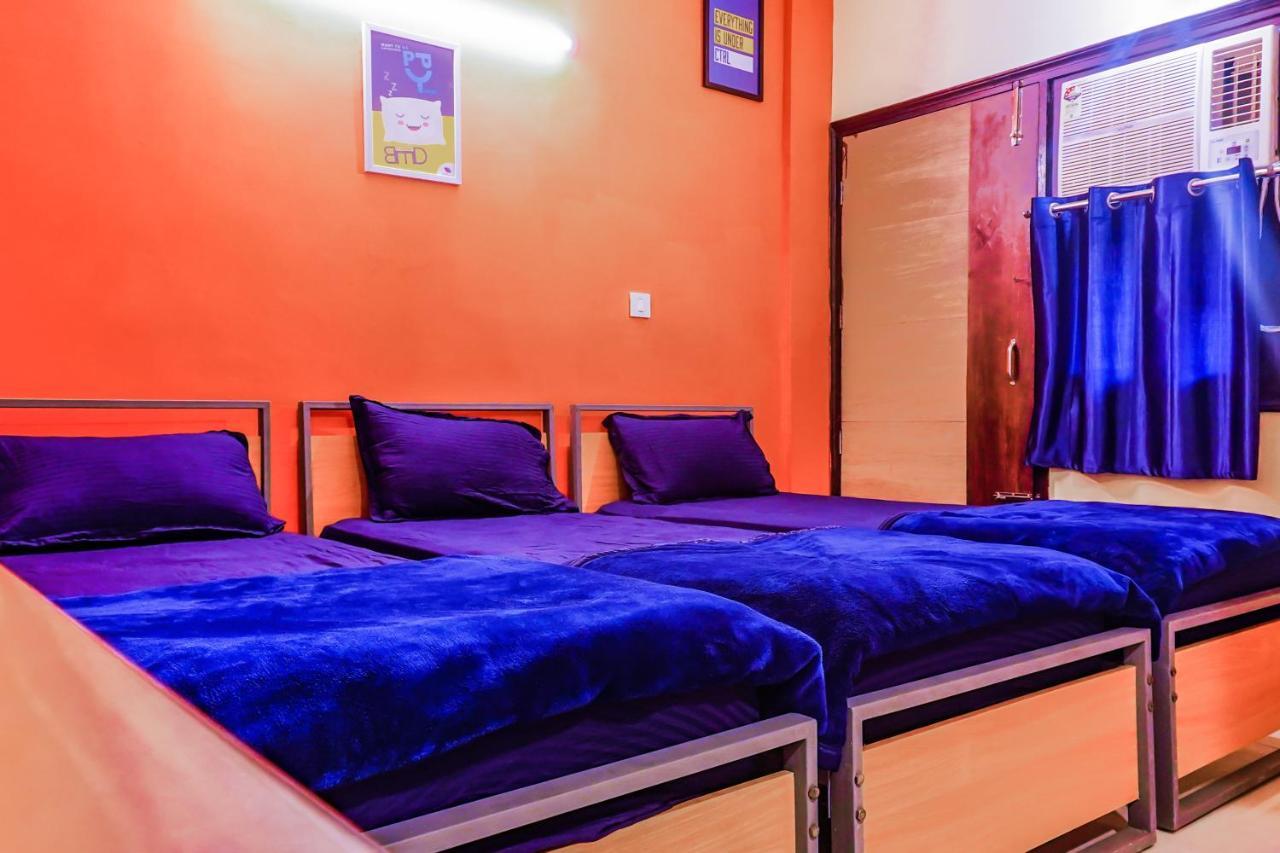 Isthara Coliving Hostel Gurgaon Exterior photo